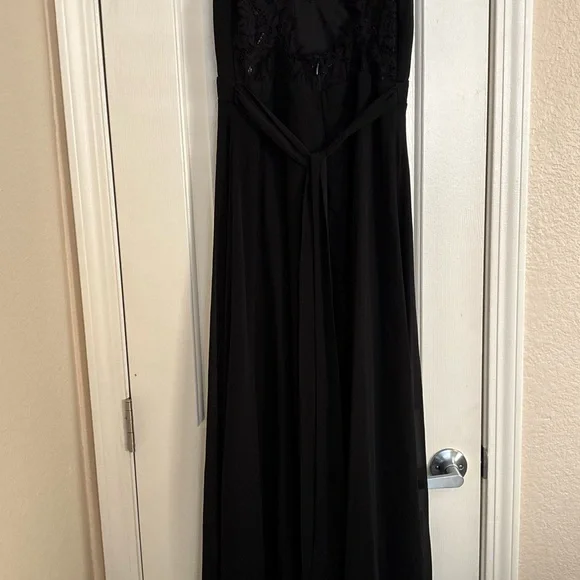 Lulus “Momentous Moments” Black Lace Backless Maxi Dress M - Picture 6 of 9